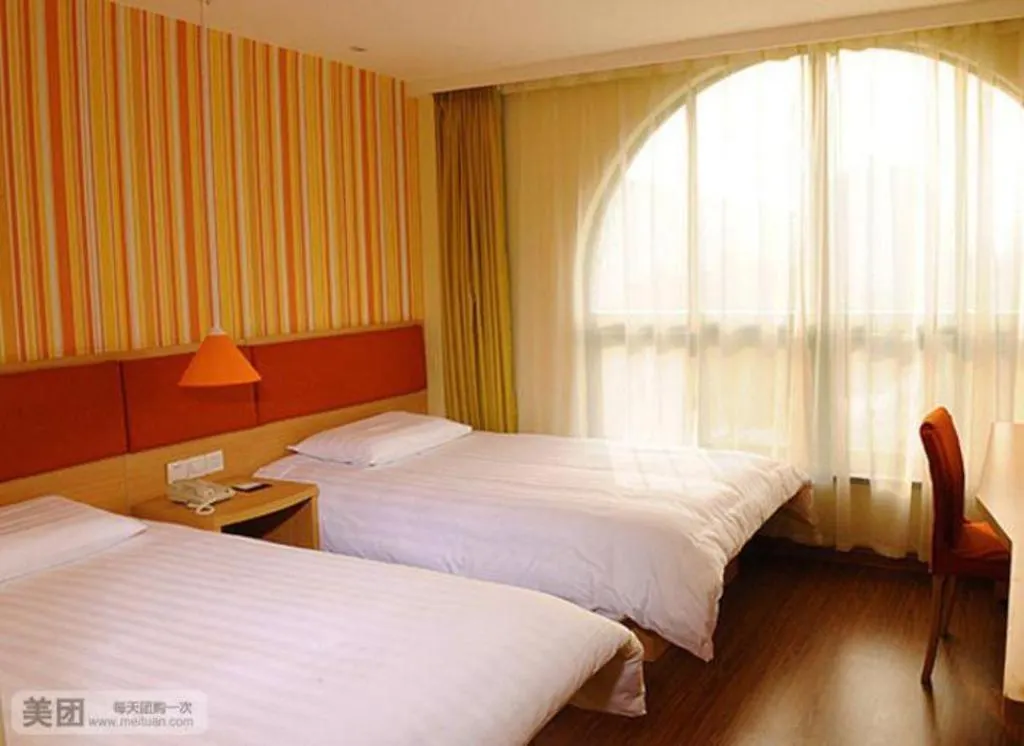 Pai Hotel Kunshan Youyi Hospital Qingyang South Road Branch Suzhou