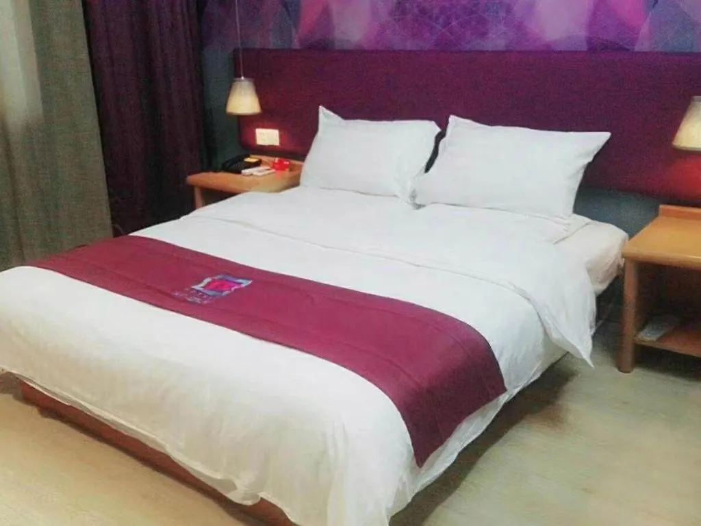 Pai Hotel Kunshan Youyi Hospital Qingyang South Road Branch Suzhou  China
