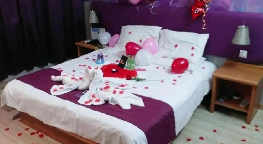 Pai Hotel Kunshan Youyi Hospital Qingyang South Road Branch Suzhou  China